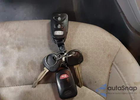 2017 Hyundai Elantra Se из США, поврежденный, VIN KMHD74LF2HU316908